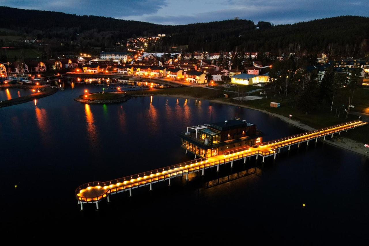 Moli Apartman S Privatni Saunou - Molo Lipno Resort Lipno nad Vltavou Ngoại thất bức ảnh